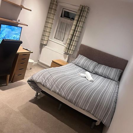 Seafords Guest House Stoke-on-Trent エクステリア 写真