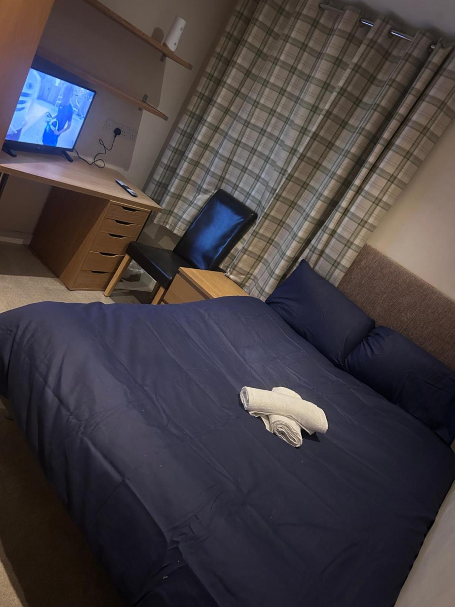 Seafords Guest House Stoke-on-Trent エクステリア 写真
